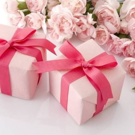 هدايا وتحف